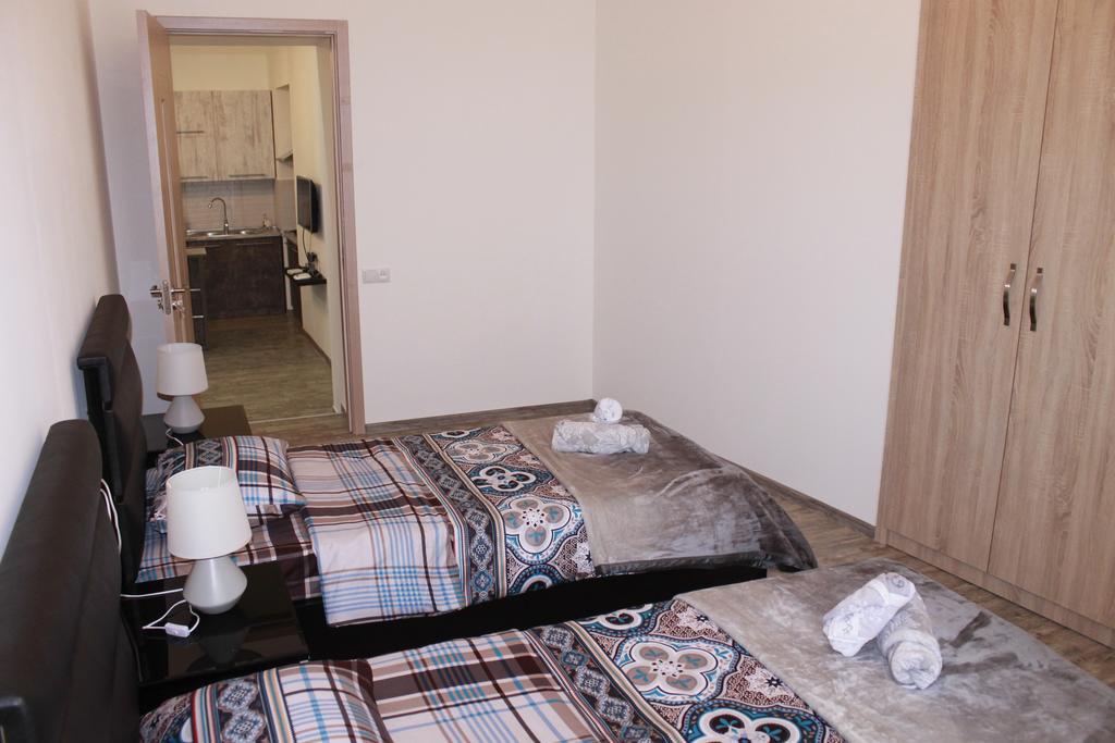 Cozy Apartment In Real Heart Of Old Тбилиси Екстериор снимка